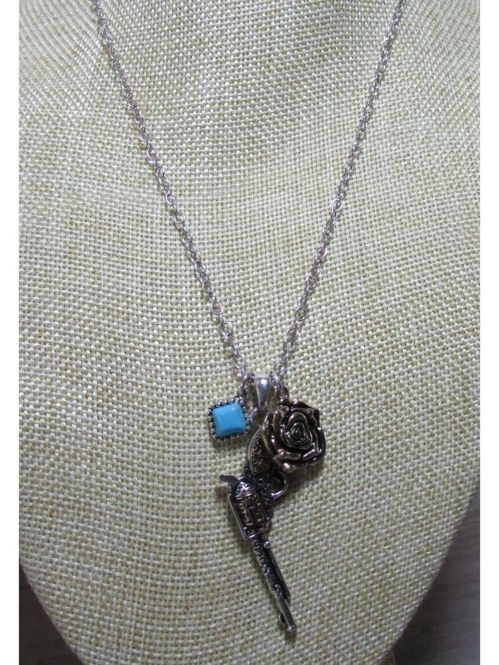 Western Gun Pistol Pendant & Turquoise Stone Necklace - AN4533-TTTQ